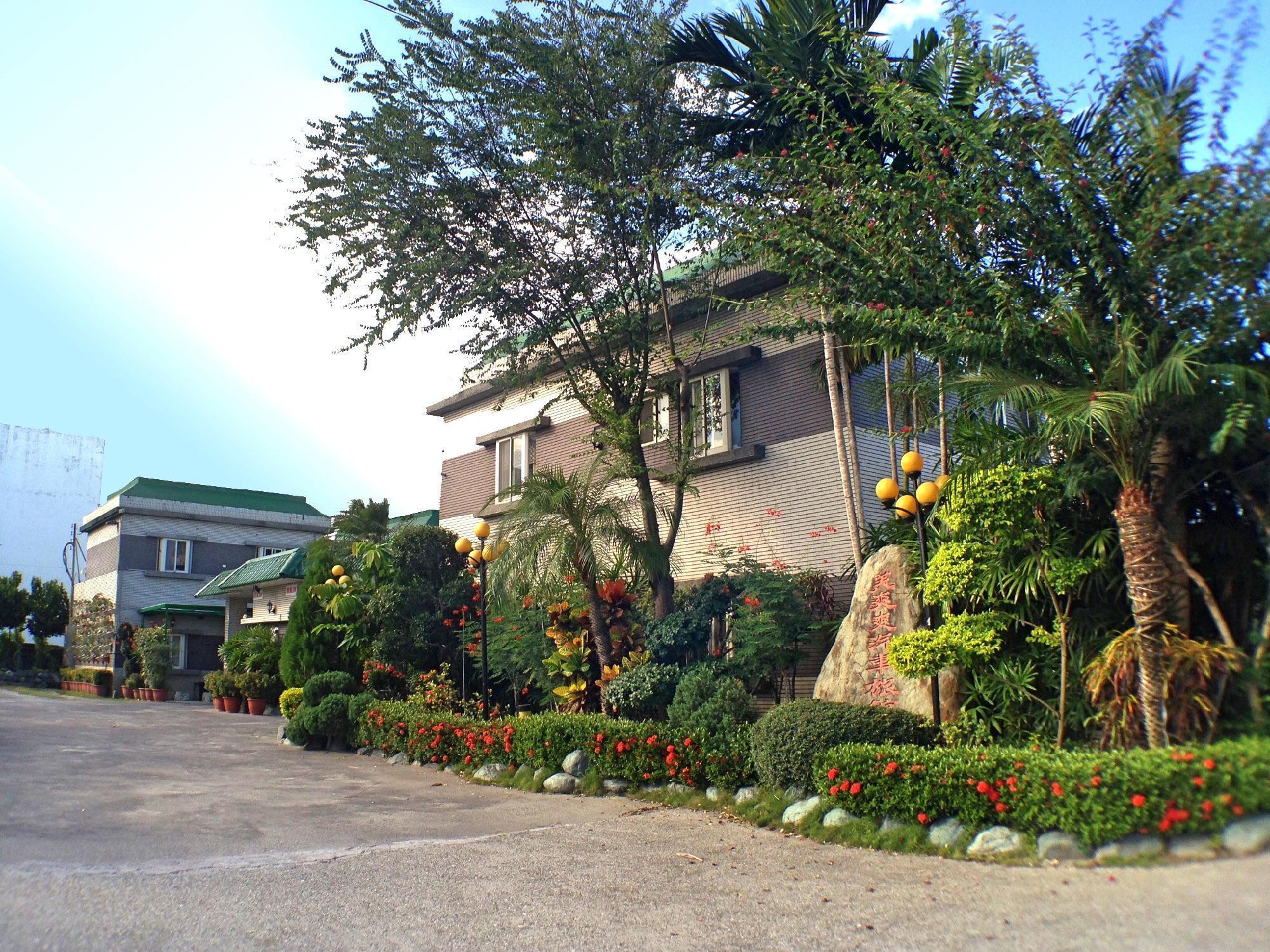Mesasa Garden Motel Hualien Extérieur photo